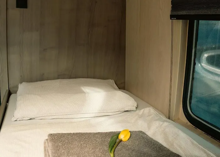 New Houseboat Center 'cruijff' * Amesterdão