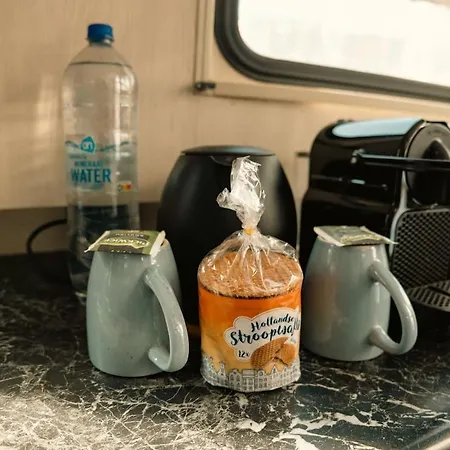 Botel New Houseboat Center 'cruijff' Amsterdam